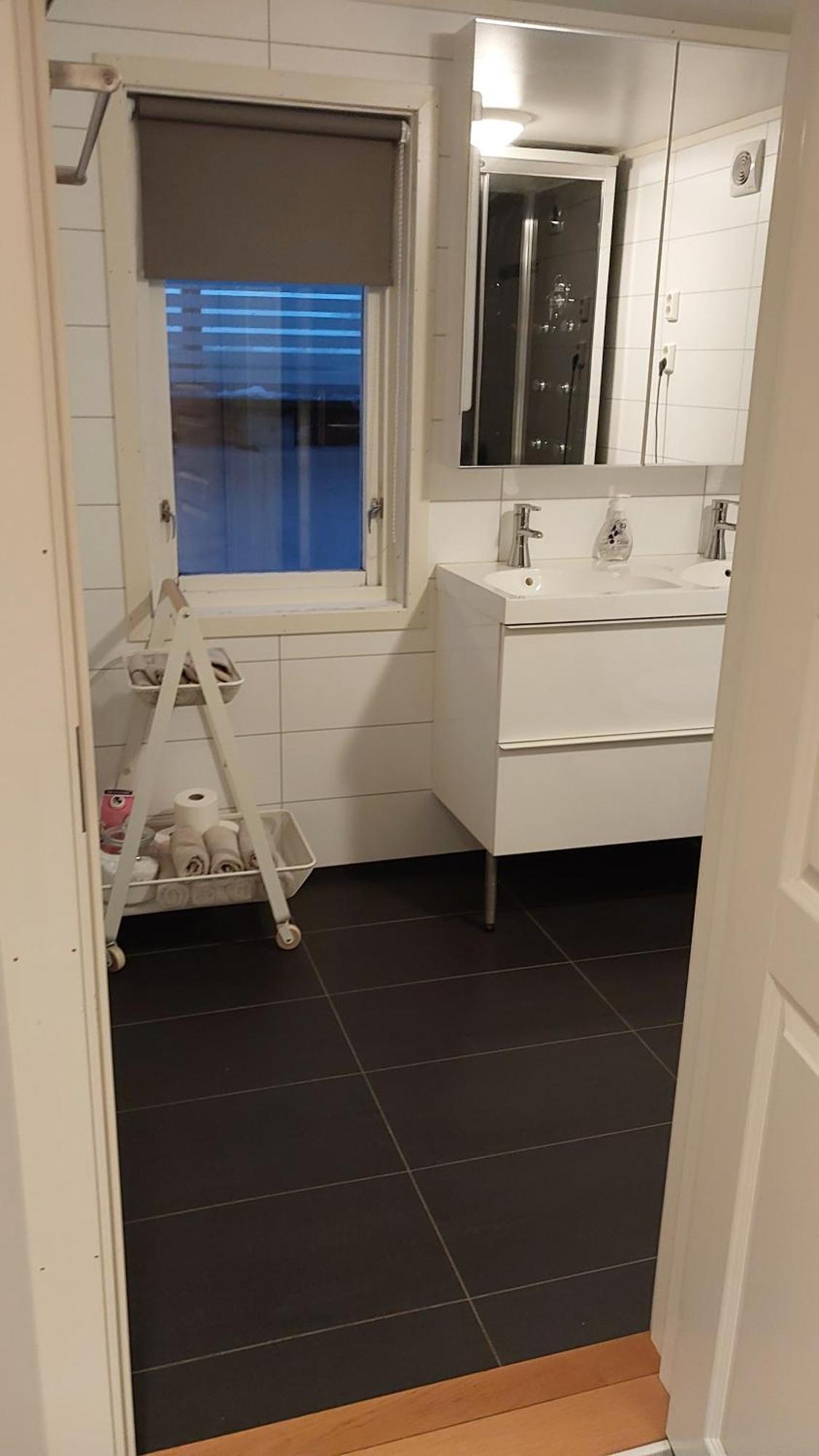 Lyngen Apartments Lyngseidet Экстерьер фото
